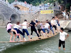 關(guān)于新型游樂設(shè)備的安全運(yùn)營注意事項(xiàng)